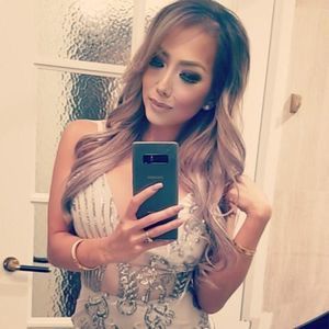 Meet your Posher, Mai